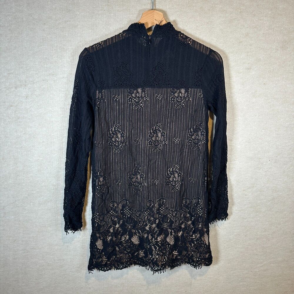 Forever 21 Navy Lace Mock Neck Long Sleeve Mini Dress Lined Back Zip Womens L